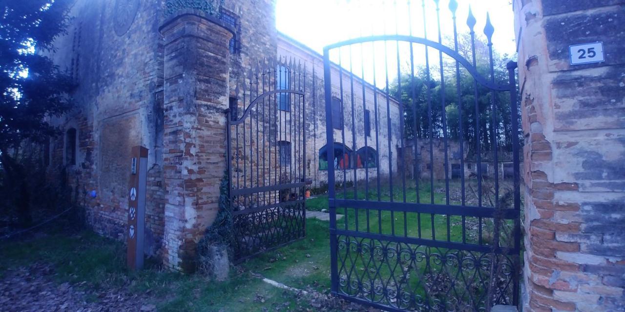 Villa Lo Scrigno Di Lara Ceresara Exterior foto